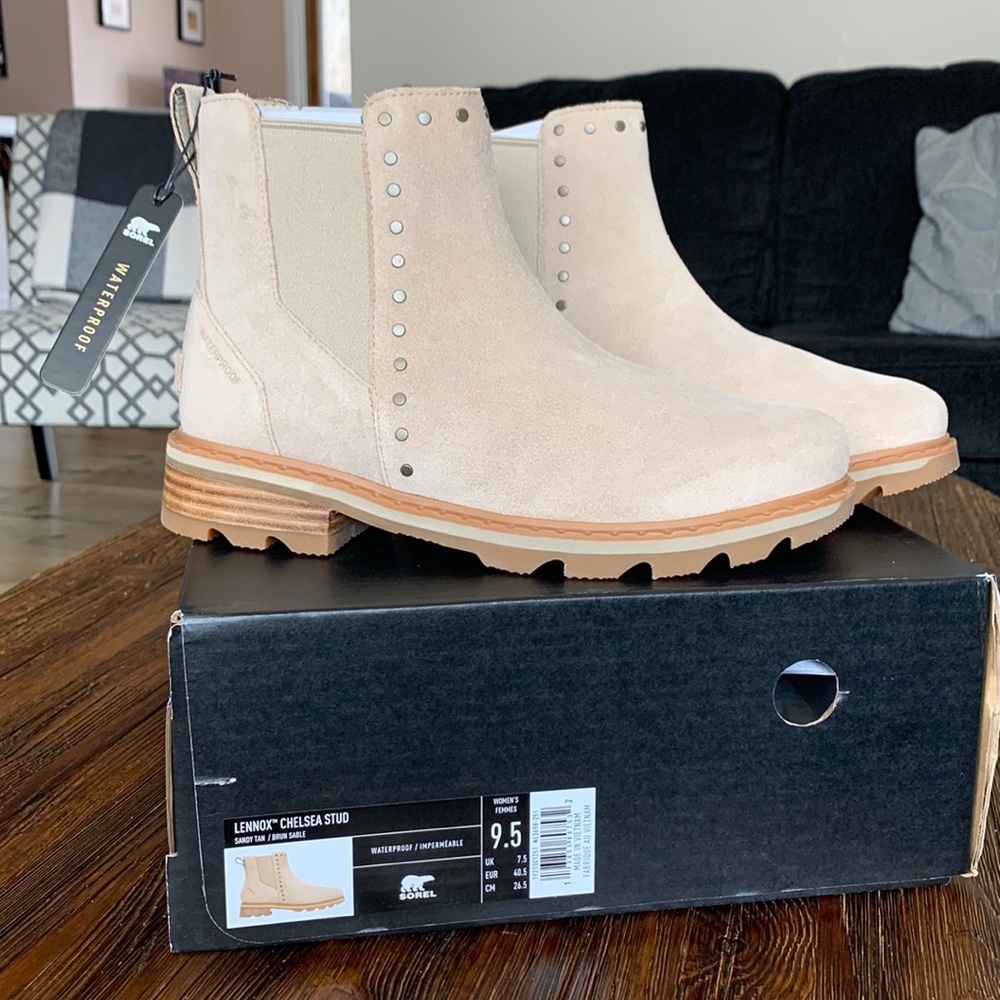 Sorel Lennox Chelsea Stud Boot